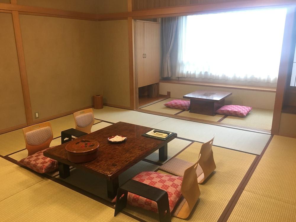 호다카소 산가노유 호텔 다카야마 외부 사진