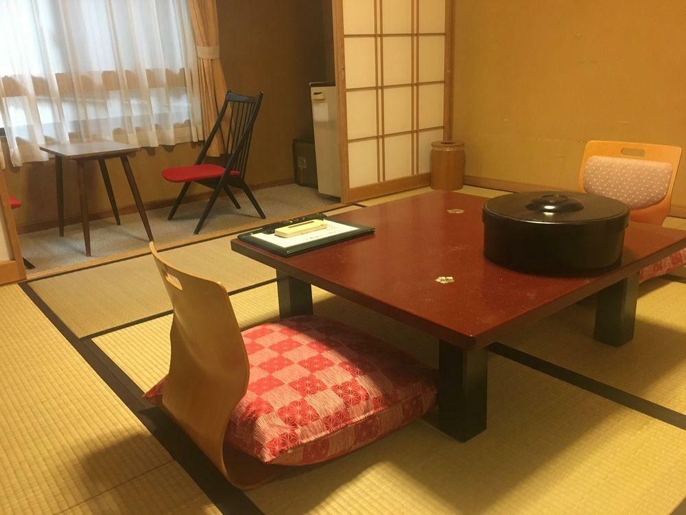 호다카소 산가노유 호텔 다카야마 외부 사진